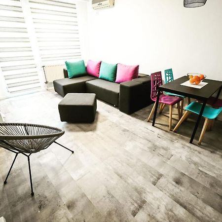 Chill Out Apartment ノヴィ・サド エクステリア 写真